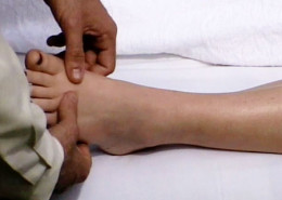 lymphatic drainage on the foot